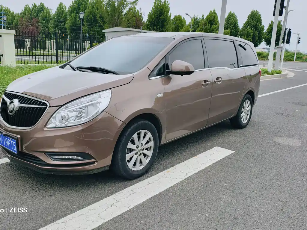 Buick GL8 2017 25s Luxury Country V купить на сайте DeffCars