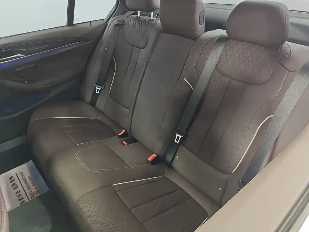 BMW 5 Series 2021 525Li M Sports Package купить на сайте DeffCars