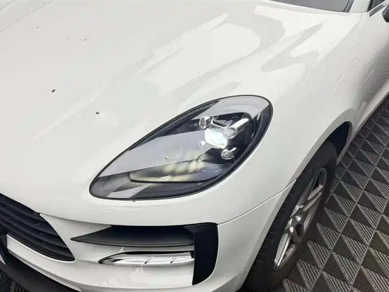 Macan 2021 2.0T купить на сайте DeffCars