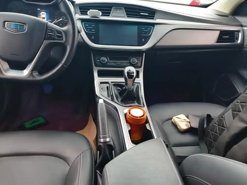 Emgrand GL 2018 1.4T manual elite smart connected model купить на сайте DeffCars