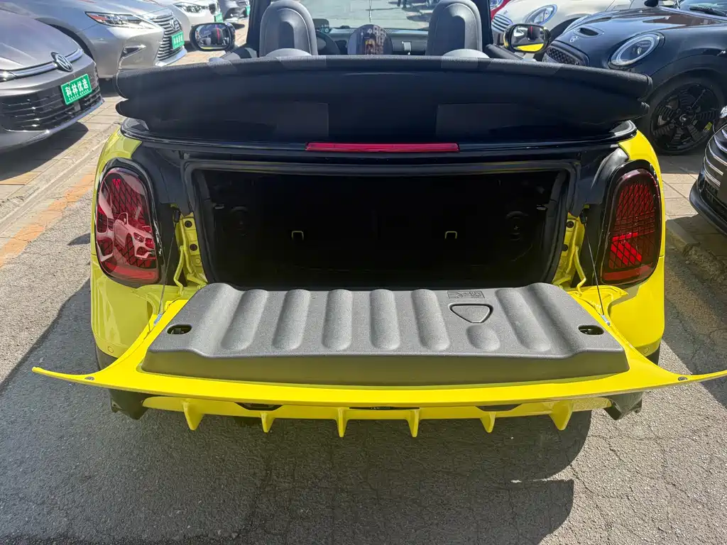 MINI 2025 2.0T COOPER S CABRIO racing driver купить на сайте DeffCars