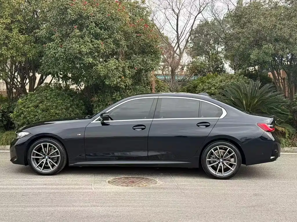 BMW 3 Series 2025 325Li M Sports Package купить на сайте DeffCars