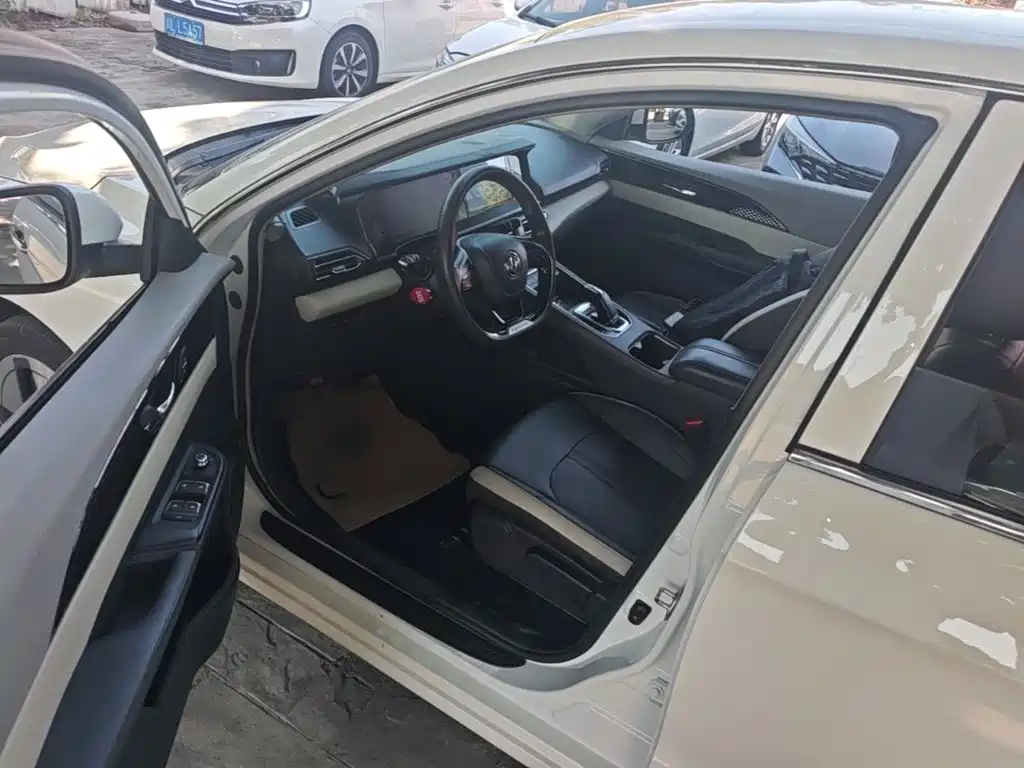 Dongfeng Fengshen E70 2021 Model Three 500 Super Edition купить на сайте DeffCars