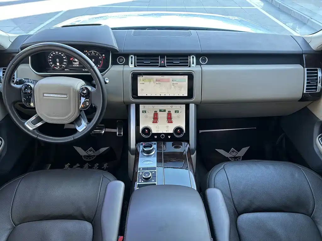 Range Rover 2022 3.0 L6 400PS Legendary Extended Classic Edition купить на сайте DeffCars