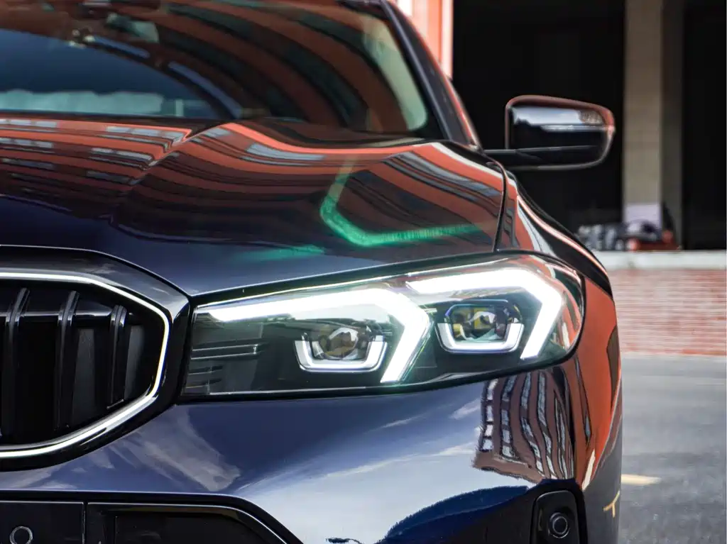 BMW 3 Series 2025 330Li M Sports Night Package купить на сайте DeffCars