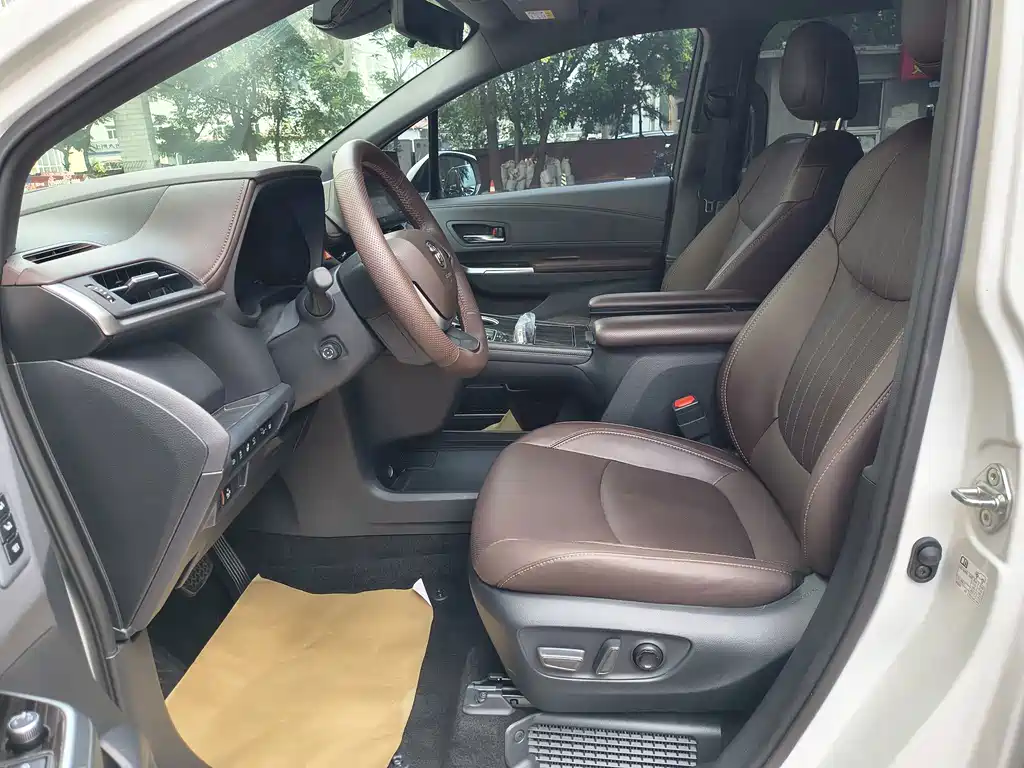 Grevia 2024 2.5L hybrid flagship ULTRA version купить на сайте DeffCars