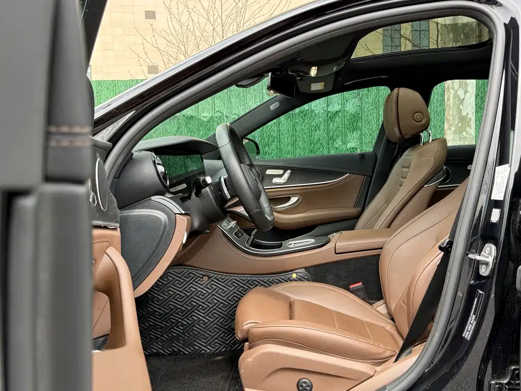 Mercedes-Benz E-Class New Energy 2022 E 350 e L plug-in hybrid sedan купить на сайте DeffCars