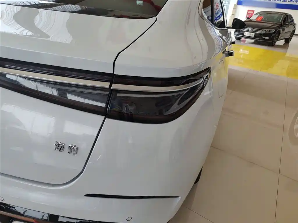 Seal 2023 DM-i 1.5L 121km premium model купить на сайте DeffCars