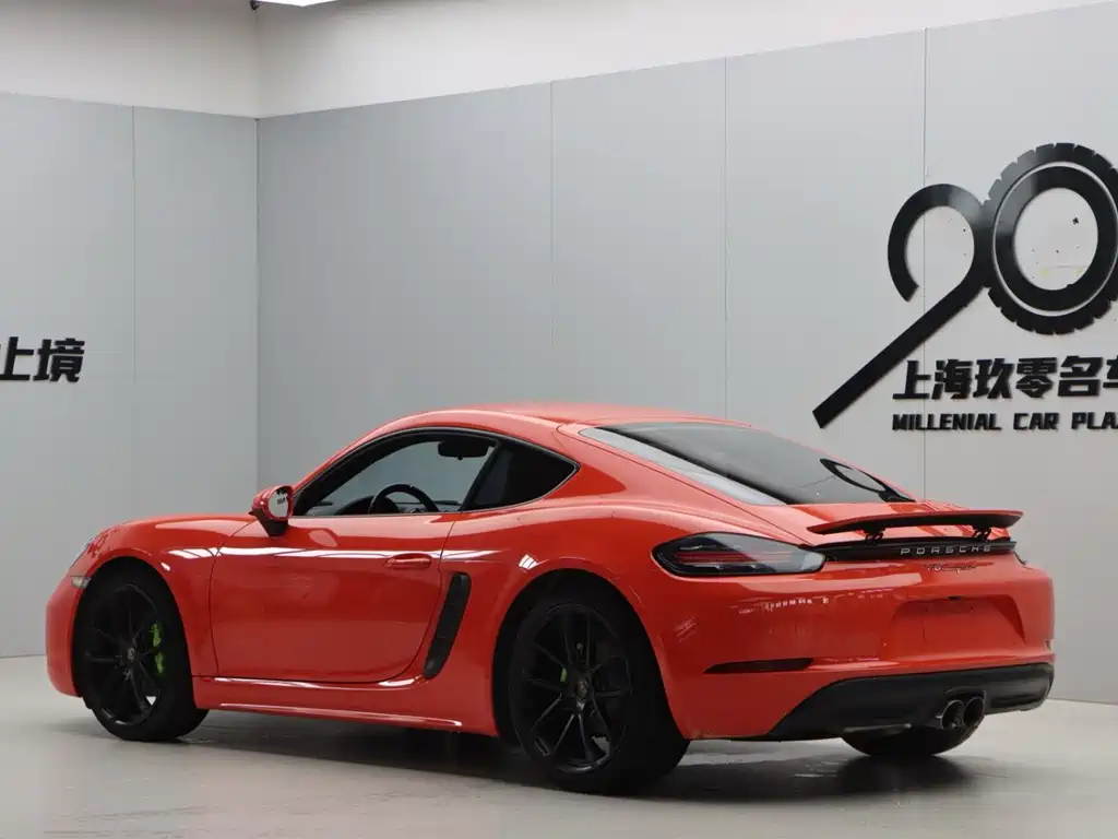 Porsche 718 2016 Cayman 2.0T купить на сайте DeffCars