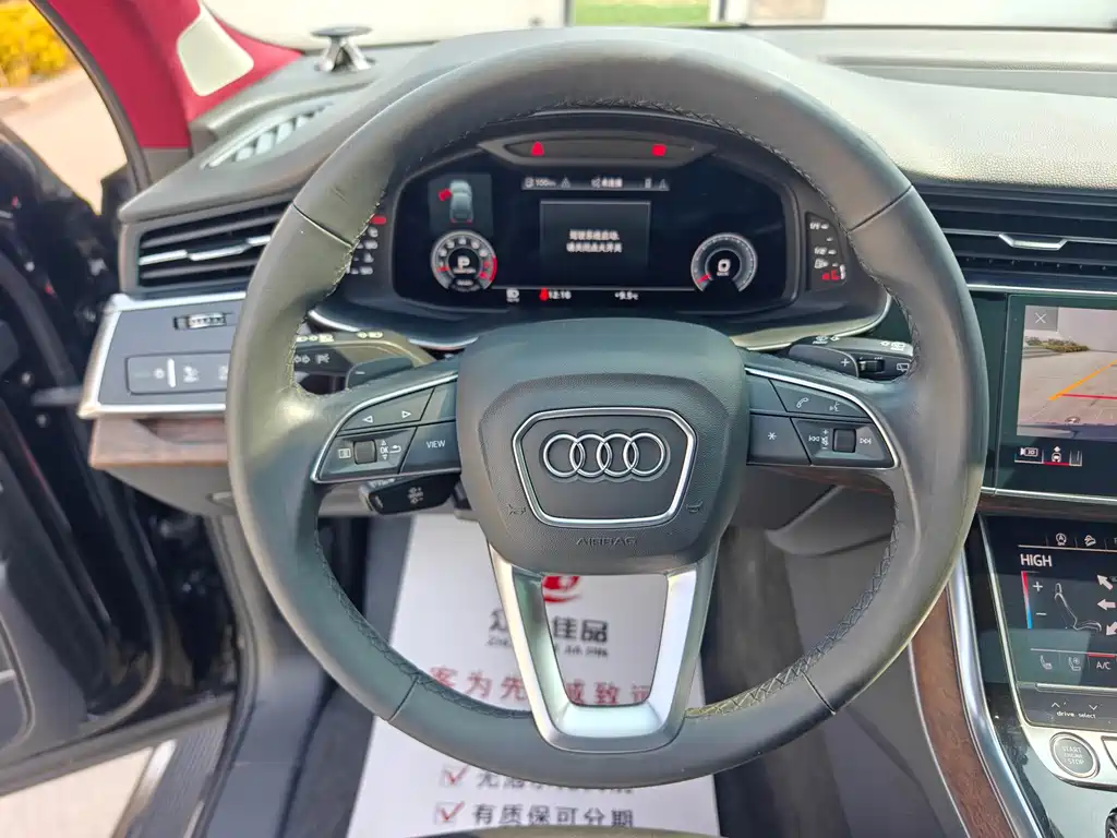 Audi Q7 2022 55 TFSI quattro S line sports купить на сайте DeffCars