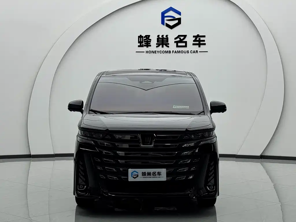 Wilfa 2024 Crown Dual Engine 2.5L Supreme Executive Edition купить на сайте DeffCars