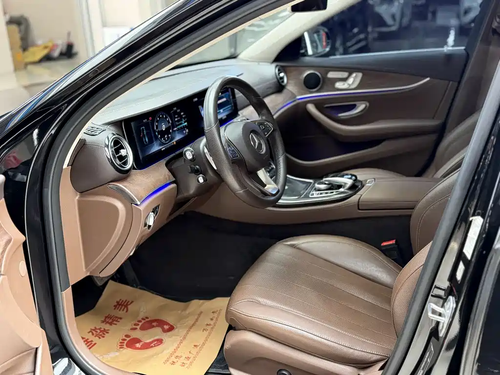 Mercedes-Benz E-Class 2016 E 300 L Luxury Model купить на сайте DeffCars