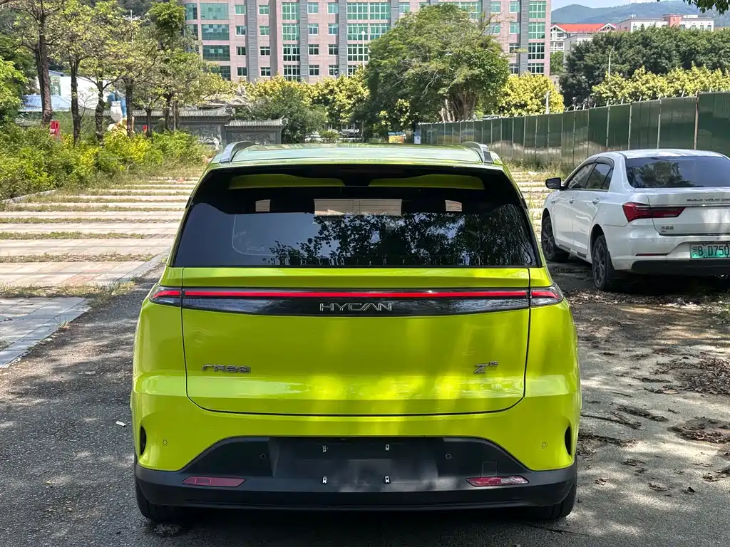 Hechuang Z03 2022 model 510km trendy version 135kW 63.98kWh купить на сайте DeffCars