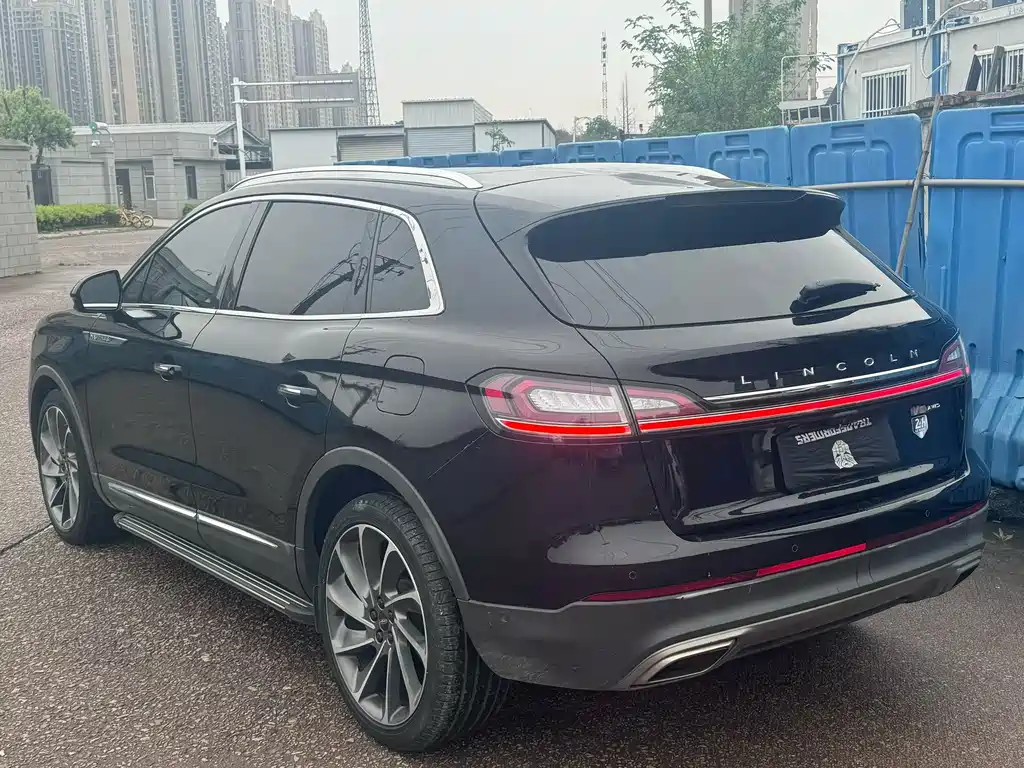 Voyager imported 2019 2.7T four-wheel drive premium version, National V купить на сайте DeffCars
