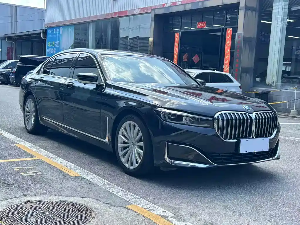 BMW 7 Series 2019 730Li Luxury Package купить на сайте DeffCars