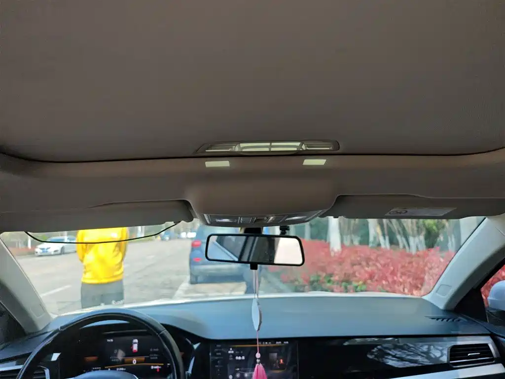 Lavida 2022 1.5L automatic vision version купить на сайте DeffCars