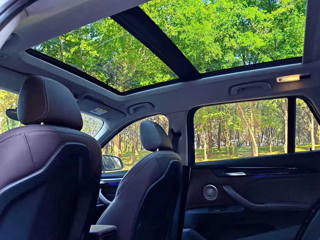 BMW X1 2022 sDrive25Li Leading Model купить на сайте DeffCars