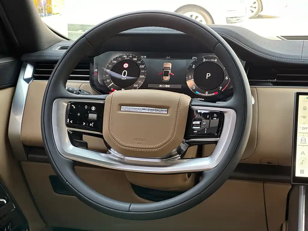 Range Rover 2024 3.0 L6 400PS Extended Edition купить на сайте DeffCars