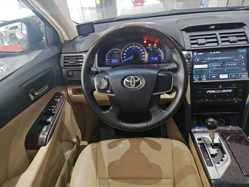 Camry 2015 2.0E Elite Edition купить на сайте DeffCars
