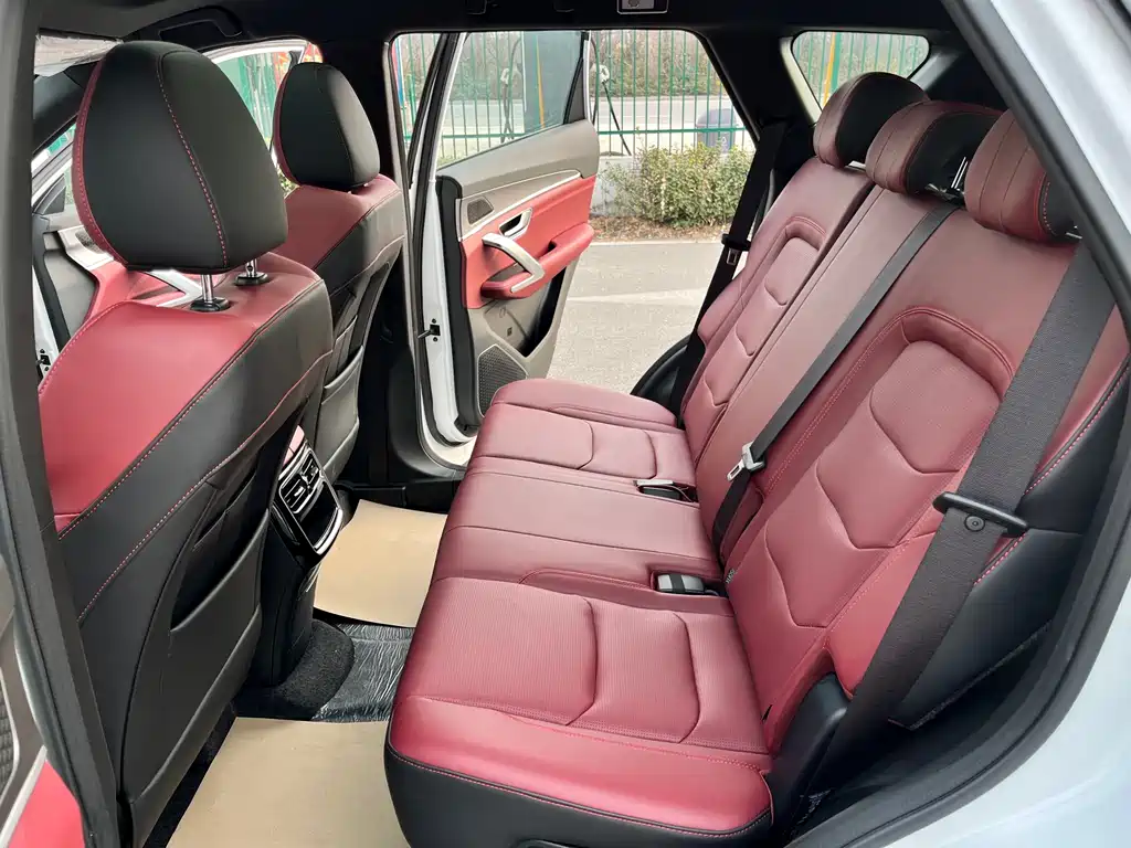 Jietu X70 PLUS 2025 1.5T CVT flagship PRO 5-seater купить на сайте DeffCars