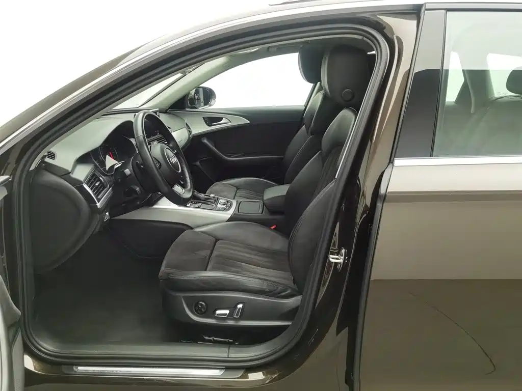 Audi A6 imported 2017 Avant 40 TFSI sports model купить на сайте DeffCars