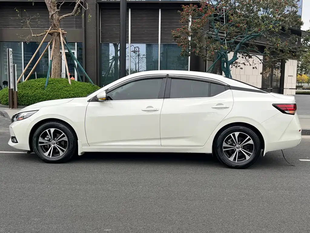 Sylphy 2023 facelift 1.6L CVT Enjoyment Edition купить на сайте DeffCars