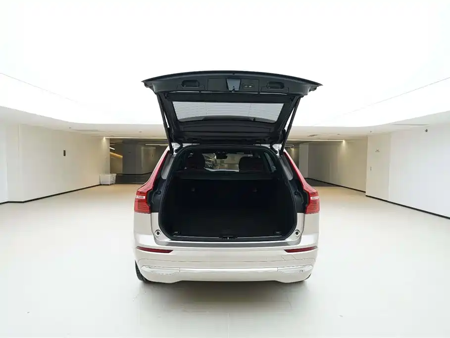Volvo XC60 plug-in hybrid 2024 T8 plug-in hybrid long-range four-wheel drive Zhiyuan luxury version купить на сайте DeffCars