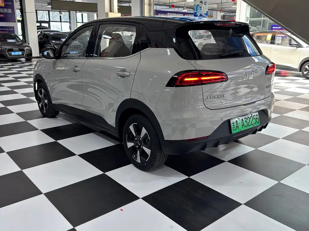 Wuling Bingo PLUS 2024 330km five-seater version купить на сайте DeffCars