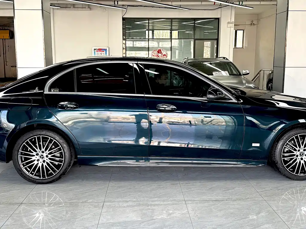 Mercedes-Benz C-Class 2023 C 200 L Sports Edition купить на сайте DeffCars
