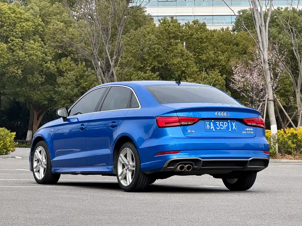 Audi A3 2020 Limousine 35 TFSI Fashion Type National V купить на сайте DeffCars