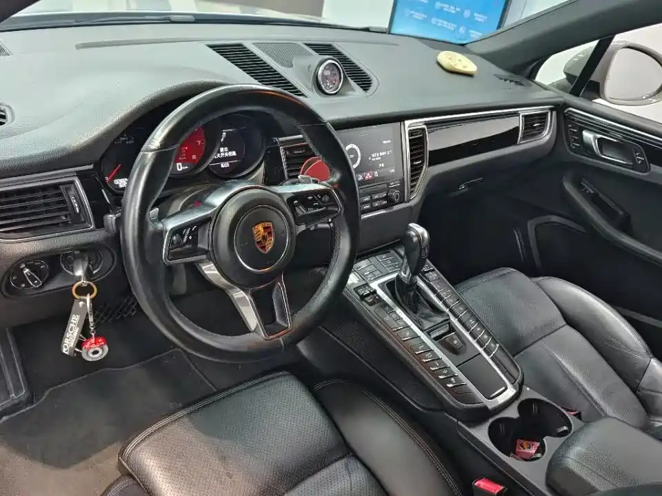 Macan 2017 Macan S 3.0T купить на сайте DeffCars