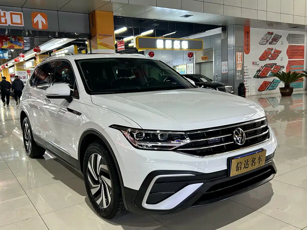 Tiguan L 2023 300TSI automatic two-wheel drive smart version купить на сайте DeffCars