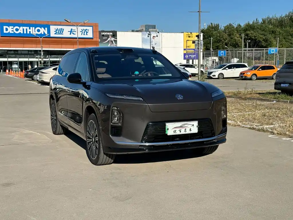 NIO ES8 2026 Six-seater Executive Deluxe Edition купить на сайте DeffCars