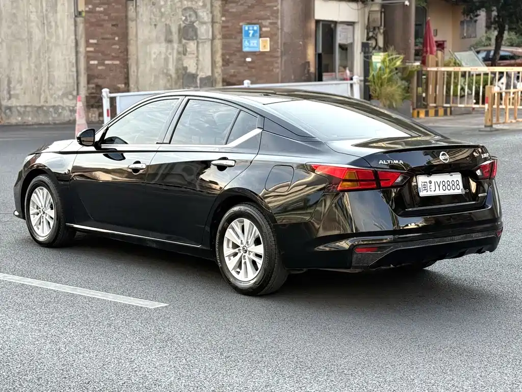 Teana 2021 2.0L XE Fashion Edition купить на сайте DeffCars