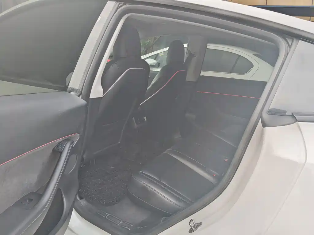 Model Y 2022 long-range all-wheel drive version купить на сайте DeffCars
