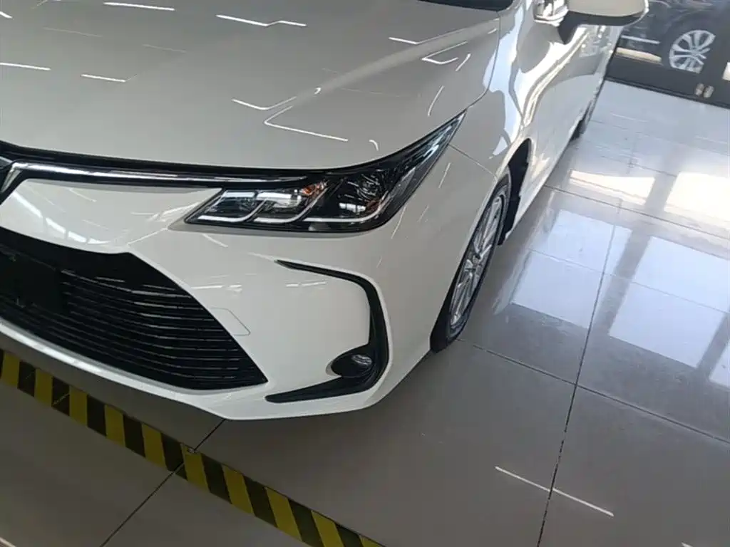 Corolla 2019 1.2T S-CVT GL-i Elite Edition купить на сайте DeffCars