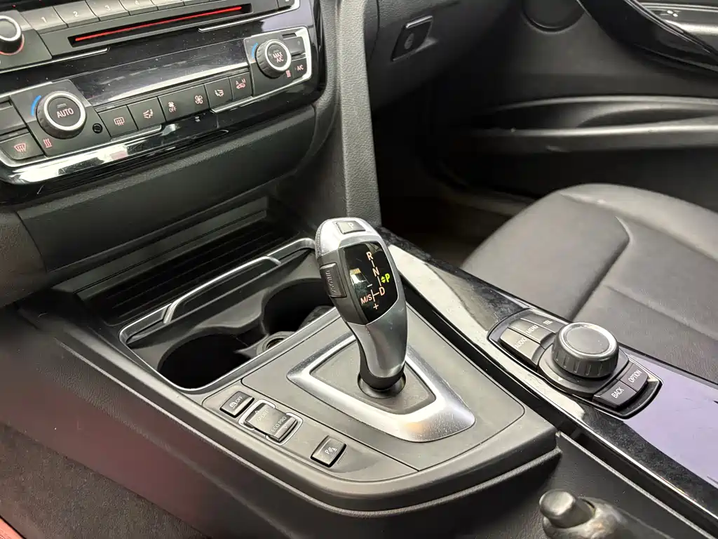 BMW 3 Series 2017 318Li Fashion Model купить на сайте DeffCars