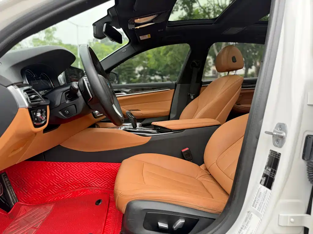 BMW 5 Series 2018 530Li Leading M Sport Kit купить на сайте DeffCars
