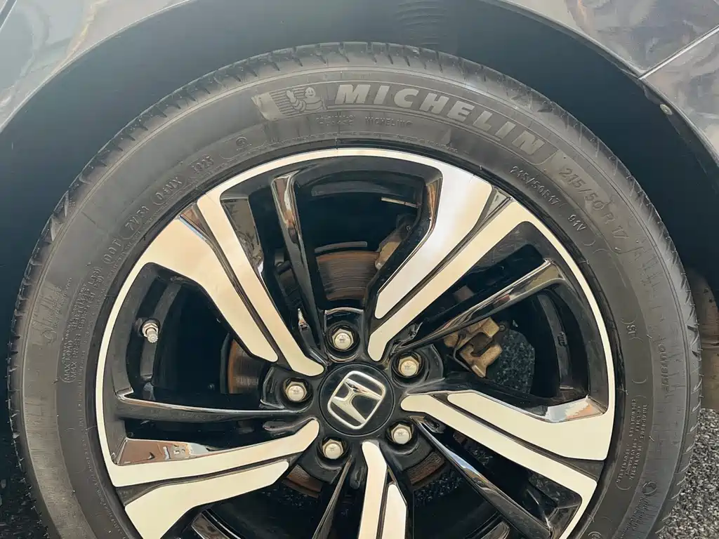 Civic 2016 220TURBO CVT Premium Edition купить на сайте DeffCars