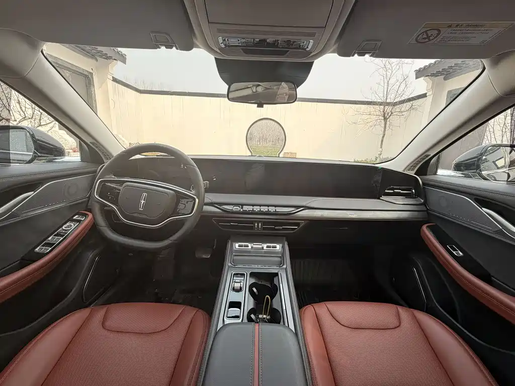 Lincoln Z 2025 2.0T Premium Edition купить на сайте DeffCars