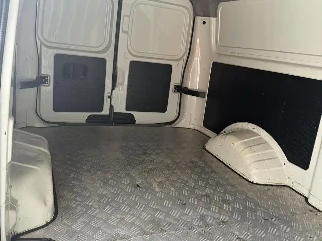 Yufeng EM26 2023 high-end version 41.86kWh CATL купить на сайте DeffCars