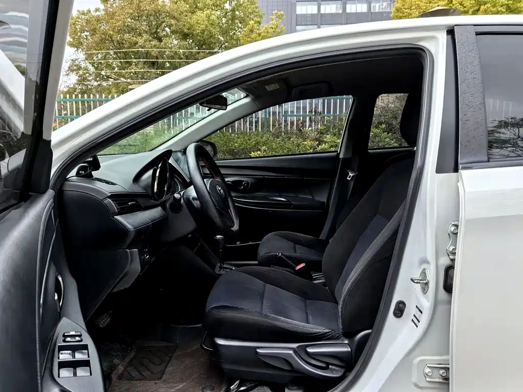 YARiS L Zhixuan 2016 facelift 1.5E CVT charming version купить на сайте DeffCars