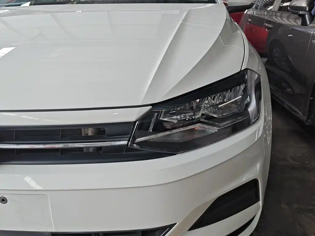 Polo 2021 Plus 1.5L Automatic Colorful Technology Edition купить на сайте DeffCars