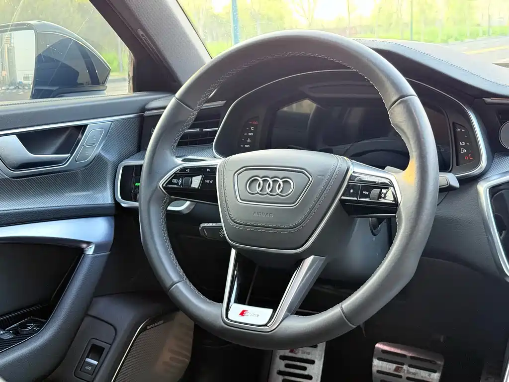 Audi A6L 2023 45 TFSI Premium Dynamic Model купить на сайте DeffCars