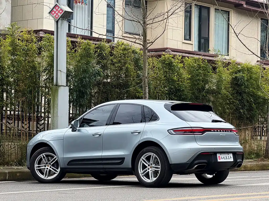 Macan 2023 Macan 2.0T купить на сайте DeffCars