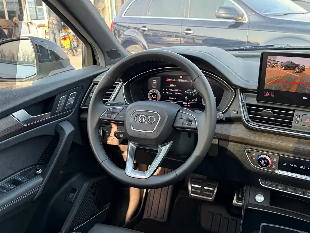 Audi Q5L 2023 45T Premium Dynamic Model купить на сайте DeffCars
