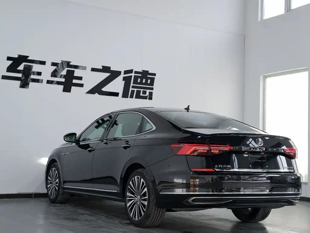 Passat 2019 380TSI Flagship Edition National VI купить на сайте DeffCars