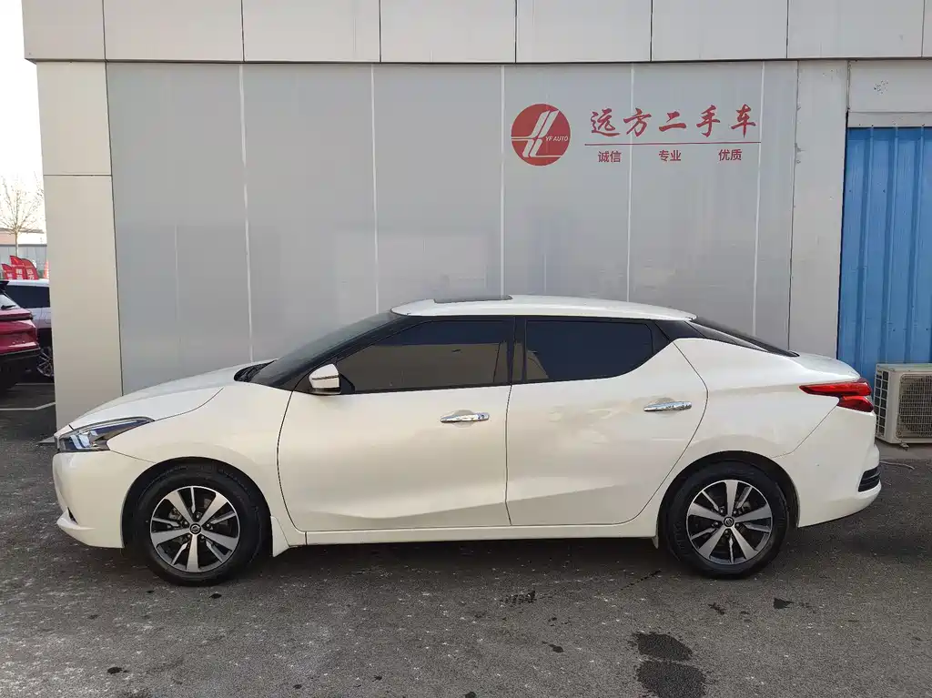 Bluebird 2019 1.6L CVT Cool Edition National VI купить на сайте DeffCars