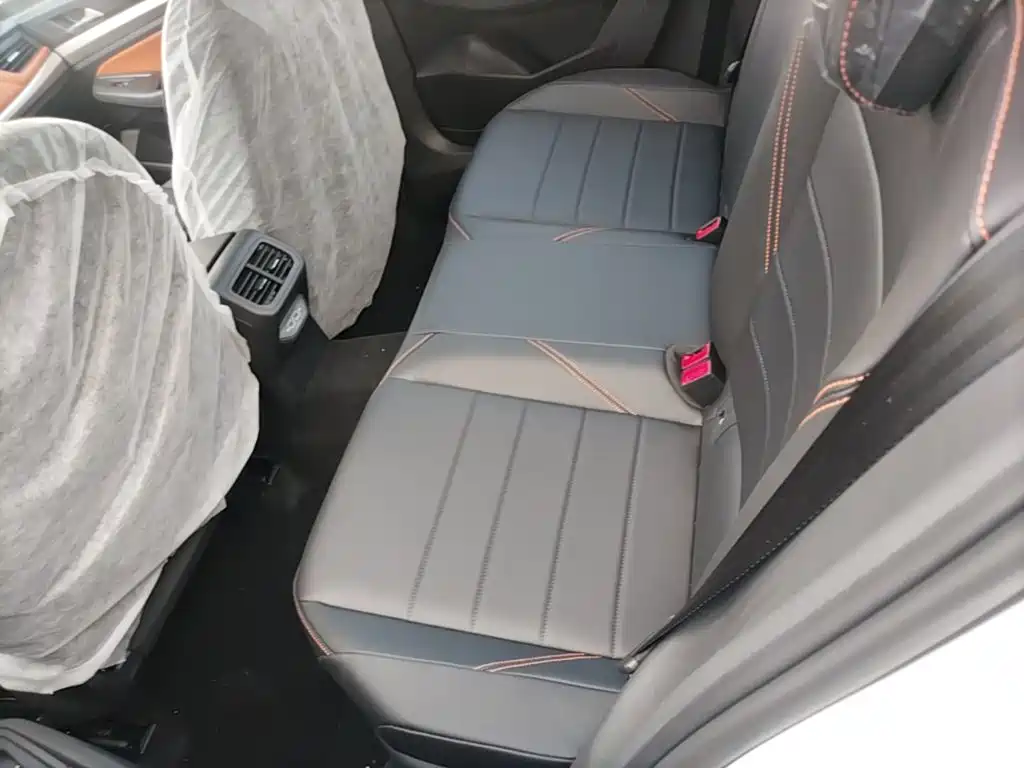 Bora 2025 model 200TSI DSG Yuexing PRO version купить на сайте DeffCars