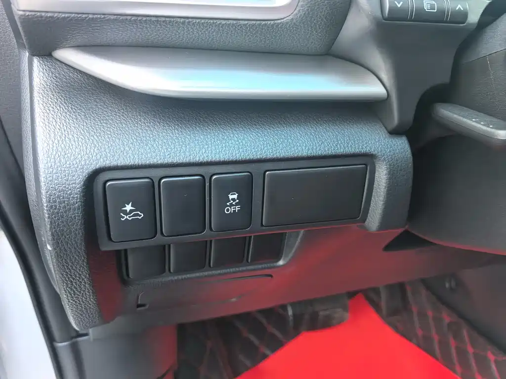 Yige 2018 1.5T CVT two-wheel drive faith version купить на сайте DeffCars